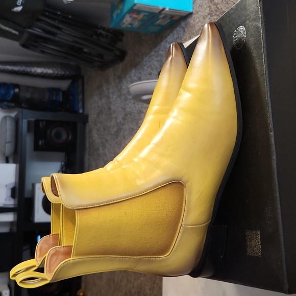 Funny She Jill Yellow Ankle boots - Picture 1 of 5